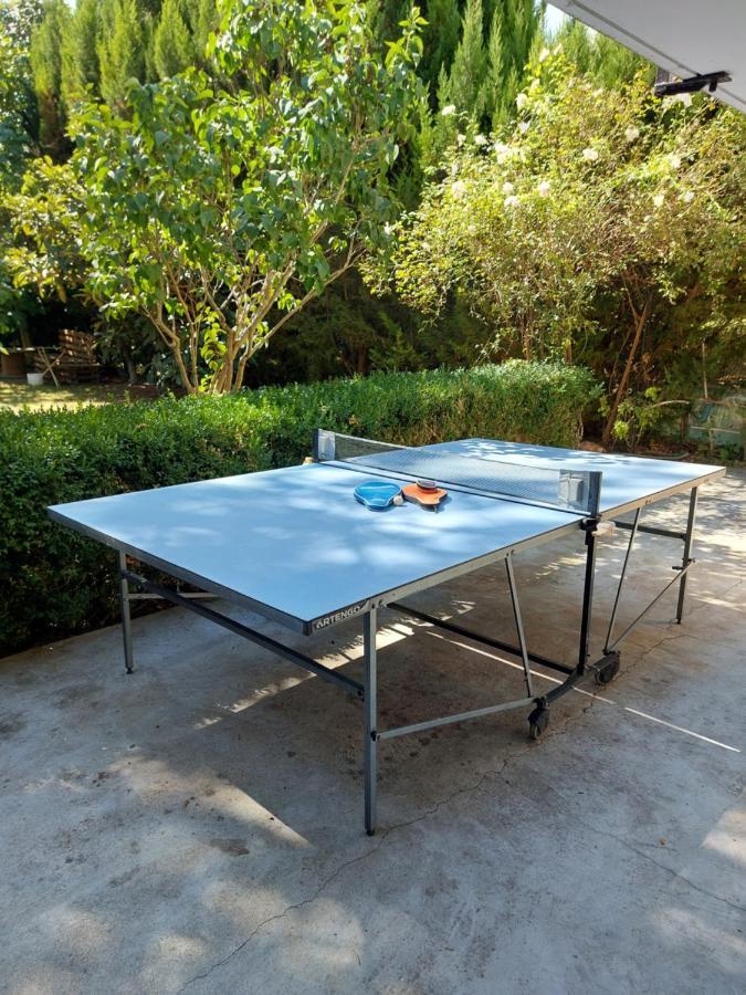 Chalet Fleuve Avec Parking-Barbecue Yerres Exterior foto